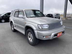 2000 Toyota Hilux Surf thumbnail