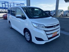 2021 Toyota Noah thumbnail