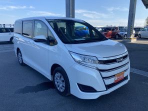 2021 Toyota Noah thumbnail