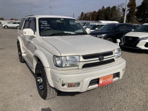 2002 Toyota Hilux Surf thumbnail