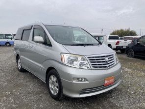 2003 Toyota Alphard thumbnail