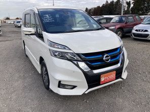 2019 Nissan Serena thumbnail