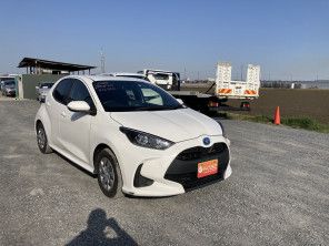 2023 Toyota Yaris thumbnail