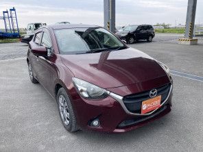 2018 Mazda Demio thumbnail