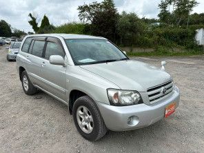2005 Toyota Kluger thumbnail
