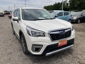 2020 Subaru Forester thumbnail
